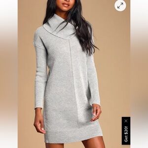 NWOT Lulus Light Gray Turtleneck Sweater Dress XS